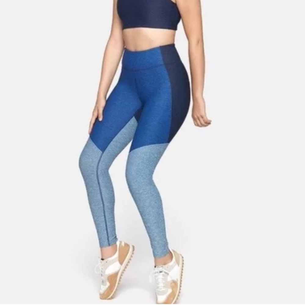 Outdoor Voices 7/8 Tri-Tone Leggings Navy/Deep Sea/Mist Size S EUC